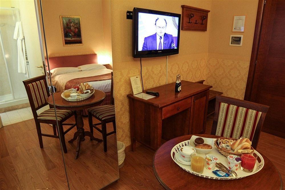 Residenza Belli Inn Rome Bagian luar foto